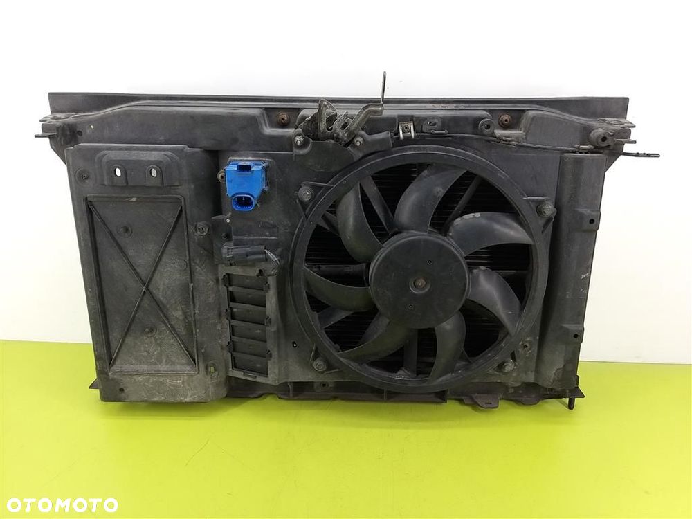 Chłodnice komplet WENTYLATOR PAS PRZEDNI Peugeot 308 1.6B 120KM  2008-2013