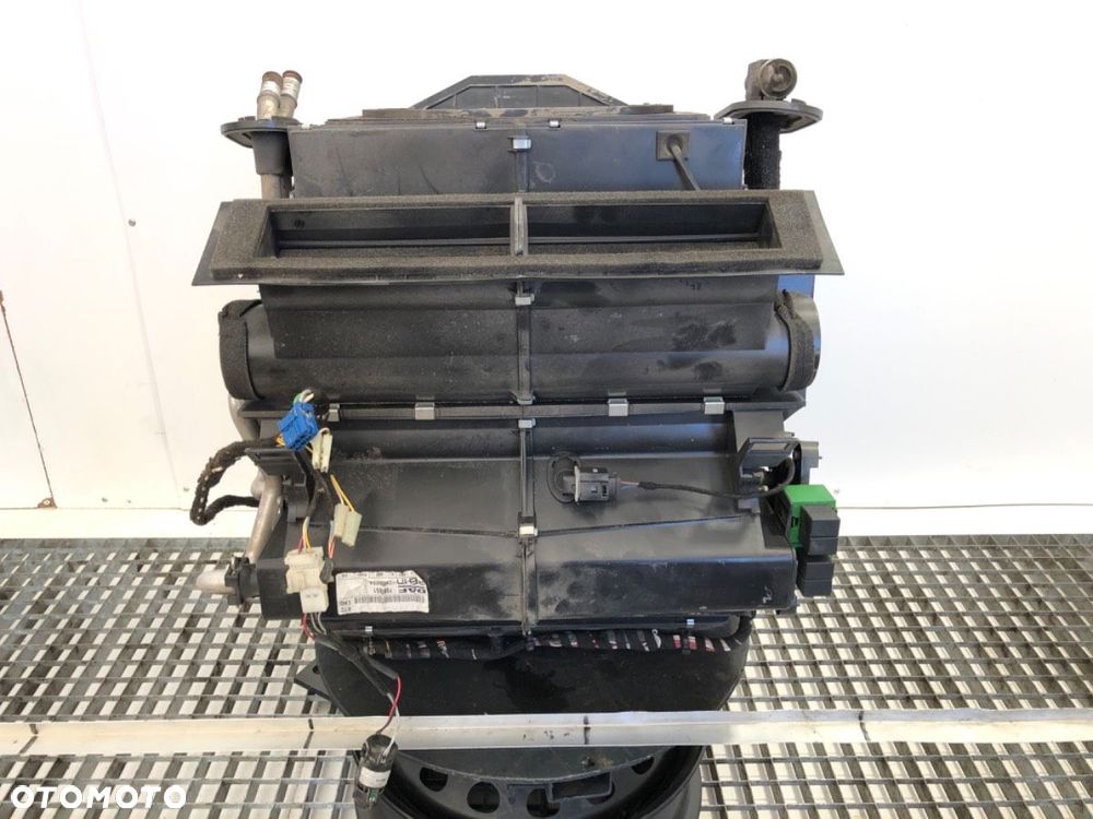 NAGRZEWNICA KOMBAJN  DAF XF 106 2013-2022  1980851 - 1