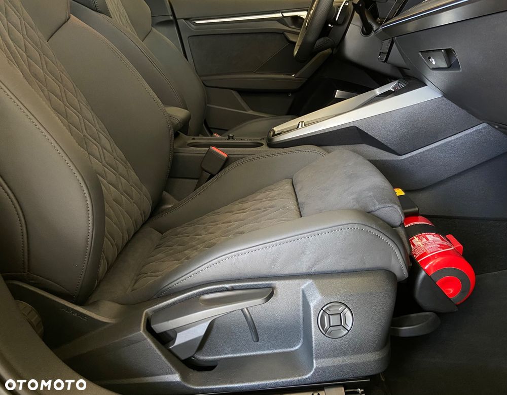 Audi RS3 Sportback - 13