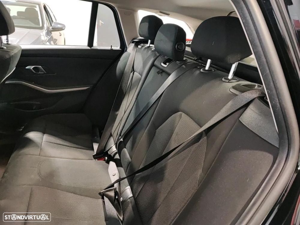 BMW 318 d - 7