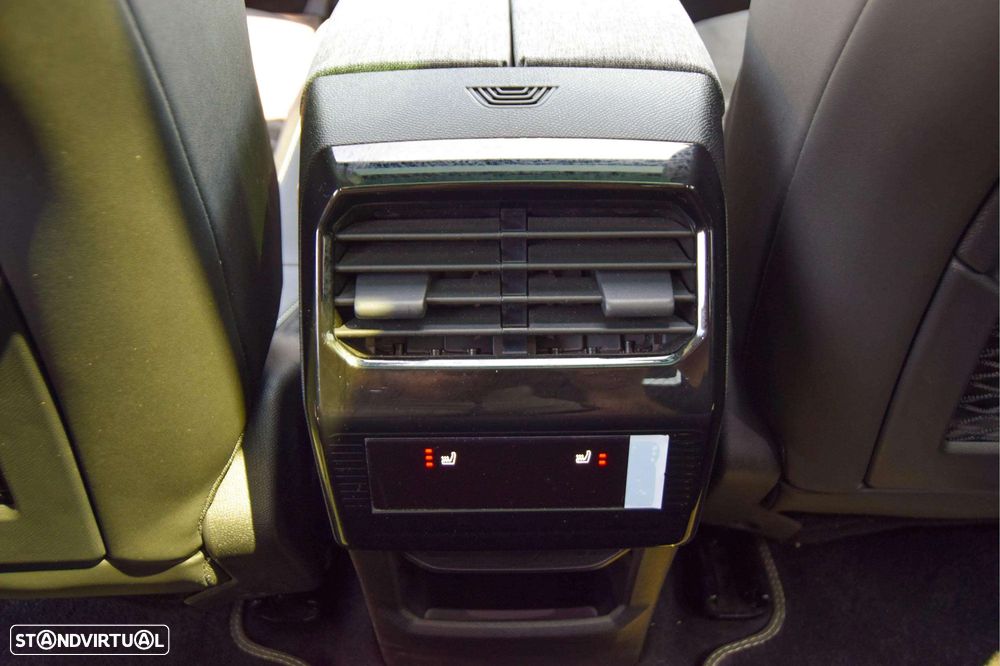 Peugeot E-3008 73 kWh GT - 46