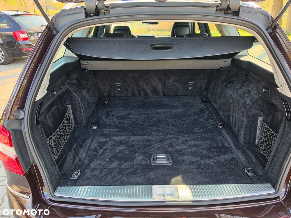 Mercedes-Benz Klasa E 250 CDI DPF BlueEFFICIENCY Avantgarde - 30