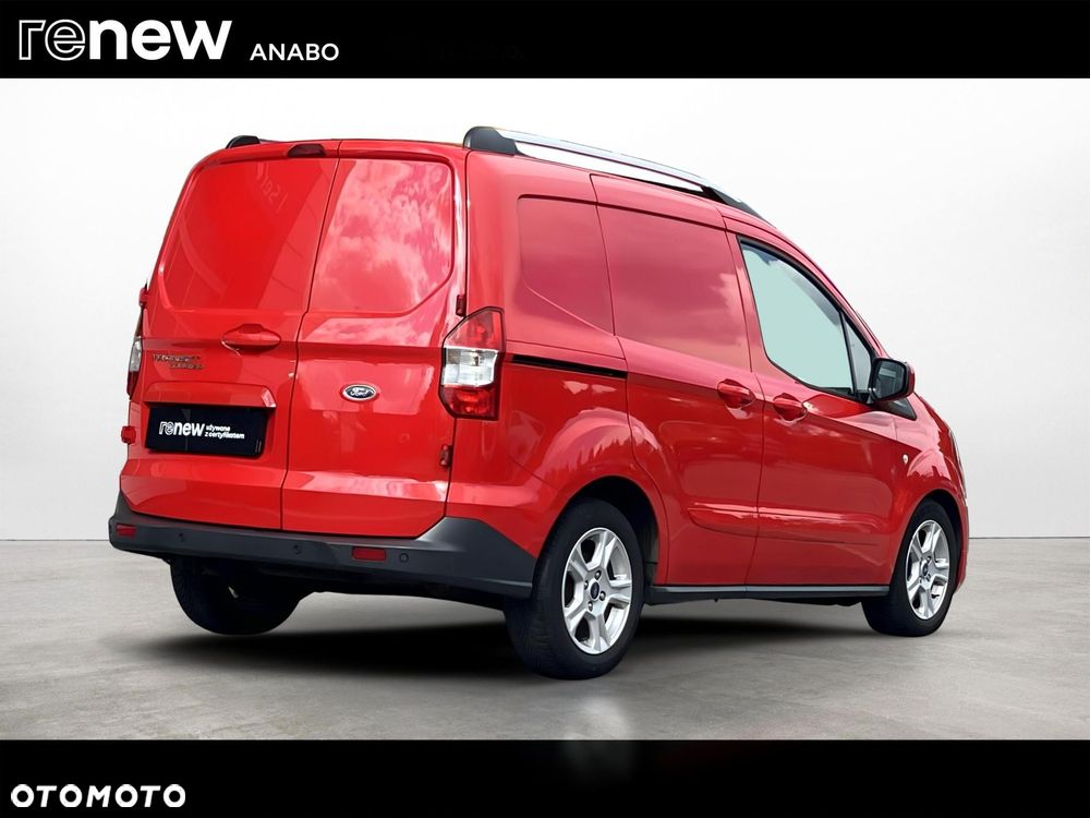 Ford Transit Courier - 5