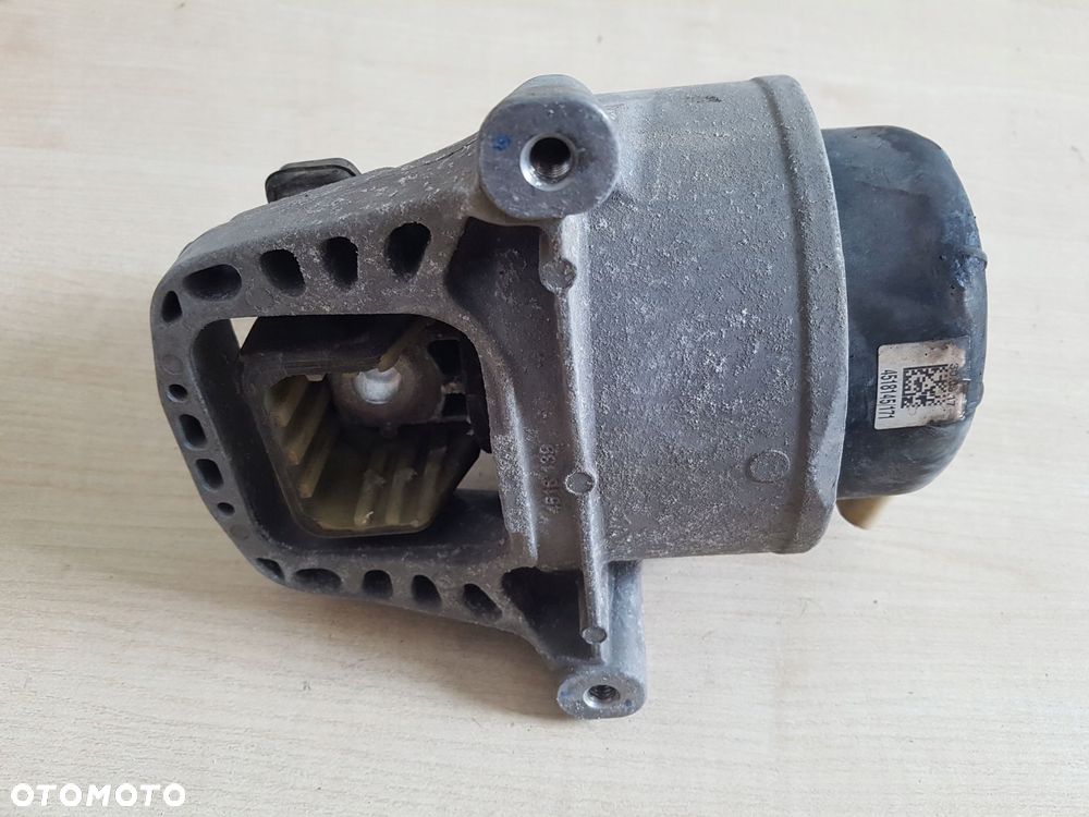 audi a4 b9 poduszka silnika łapa 8w0199371at - 3