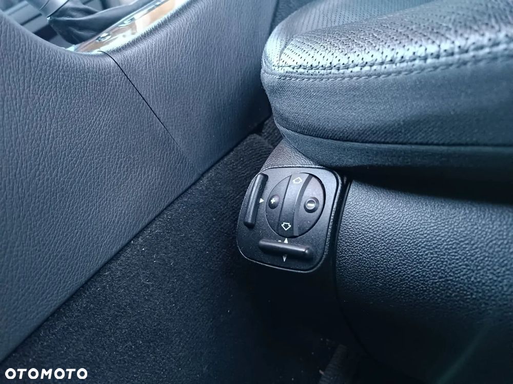 Mercedes-Benz Klasa E 320 CDI 7G-TRONIC Avantgarde - 9