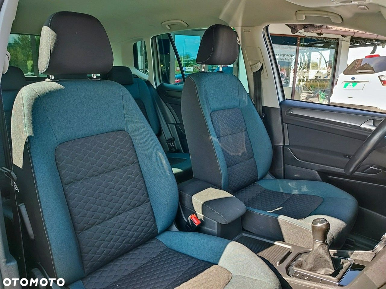 Volkswagen Golf Sportsvan - 13