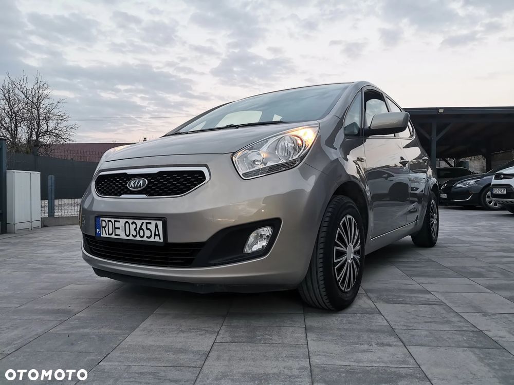 Kia Venga - 7