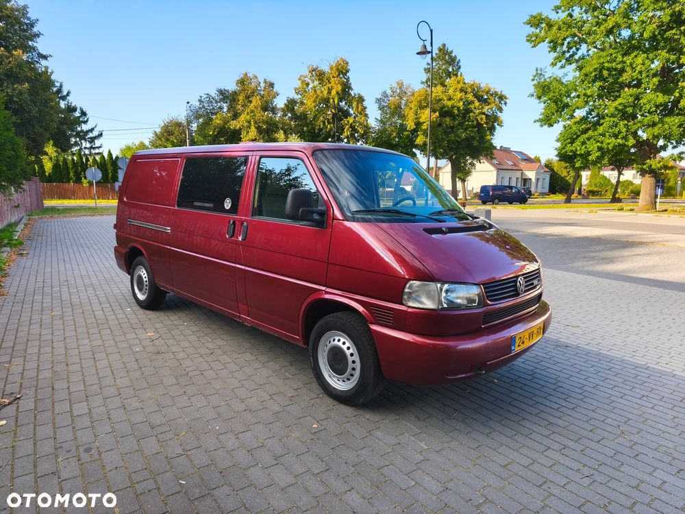 Volkswagen Transporter - 2