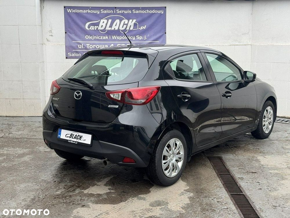 Mazda 2 - 4