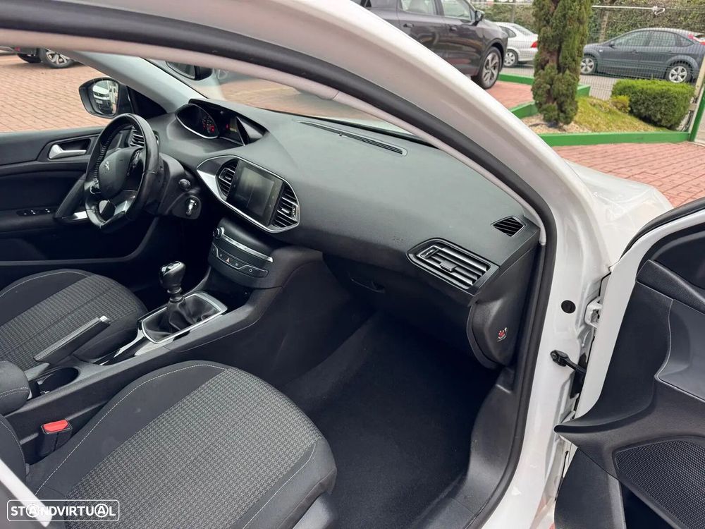 Peugeot 308 1.5 BlueHDi Active Pack - 17