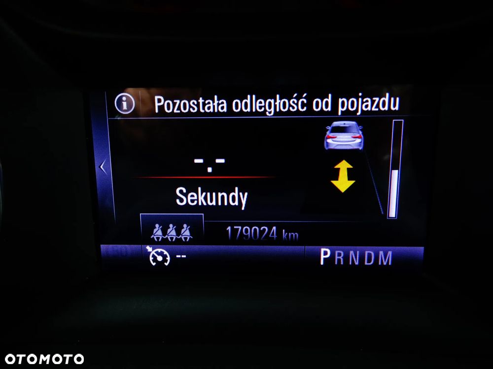 Opel Astra 1.4 T Dynamic S&S - 17