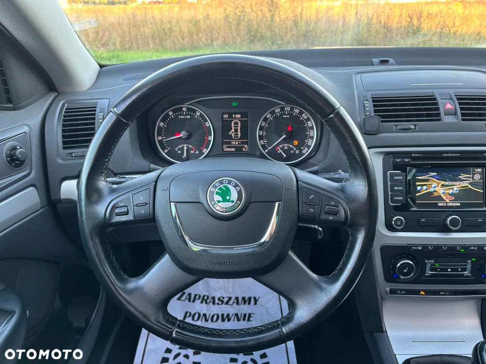 Skoda Octavia Combi 1.4 TSI IMPULS EDITION - 27