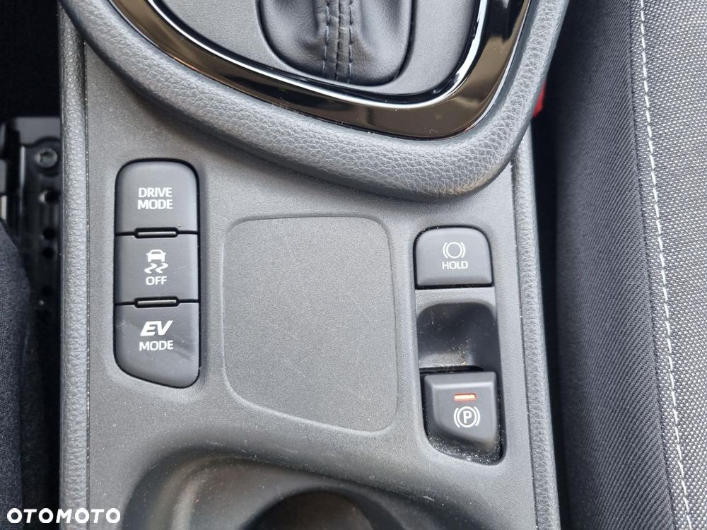 Toyota Yaris Hybrid 1.5 Style - 25