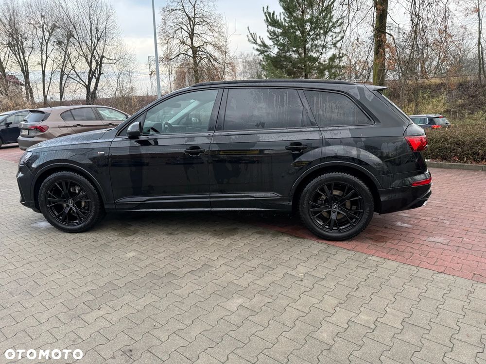 Audi Q7 - 6