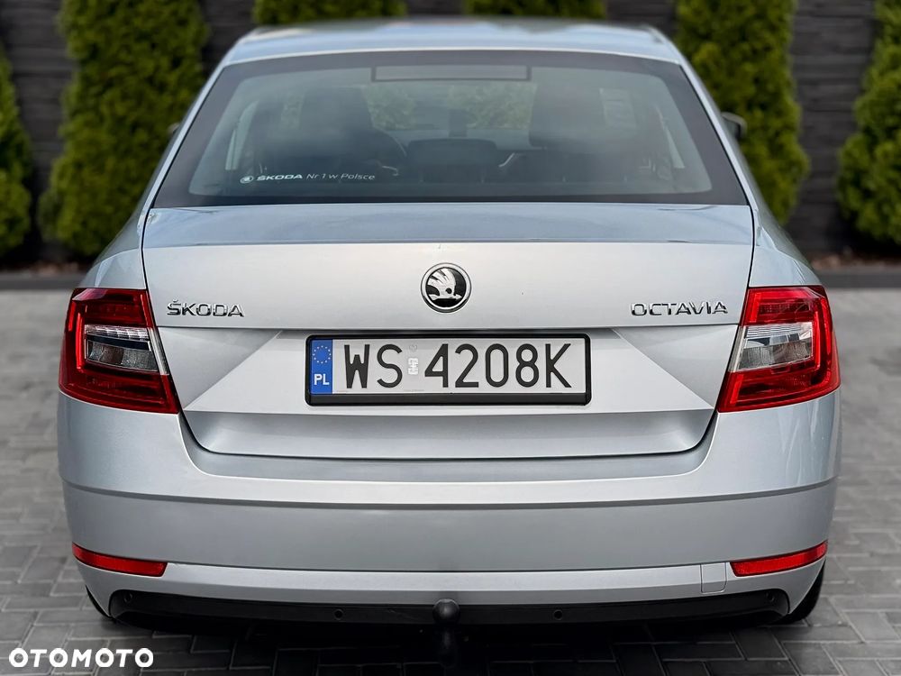 Skoda Octavia 1.4 TSI Ambition - 6