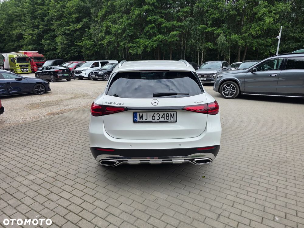 Mercedes-Benz GLC 220 d mHEV 4-Matic Avantgarde - 5