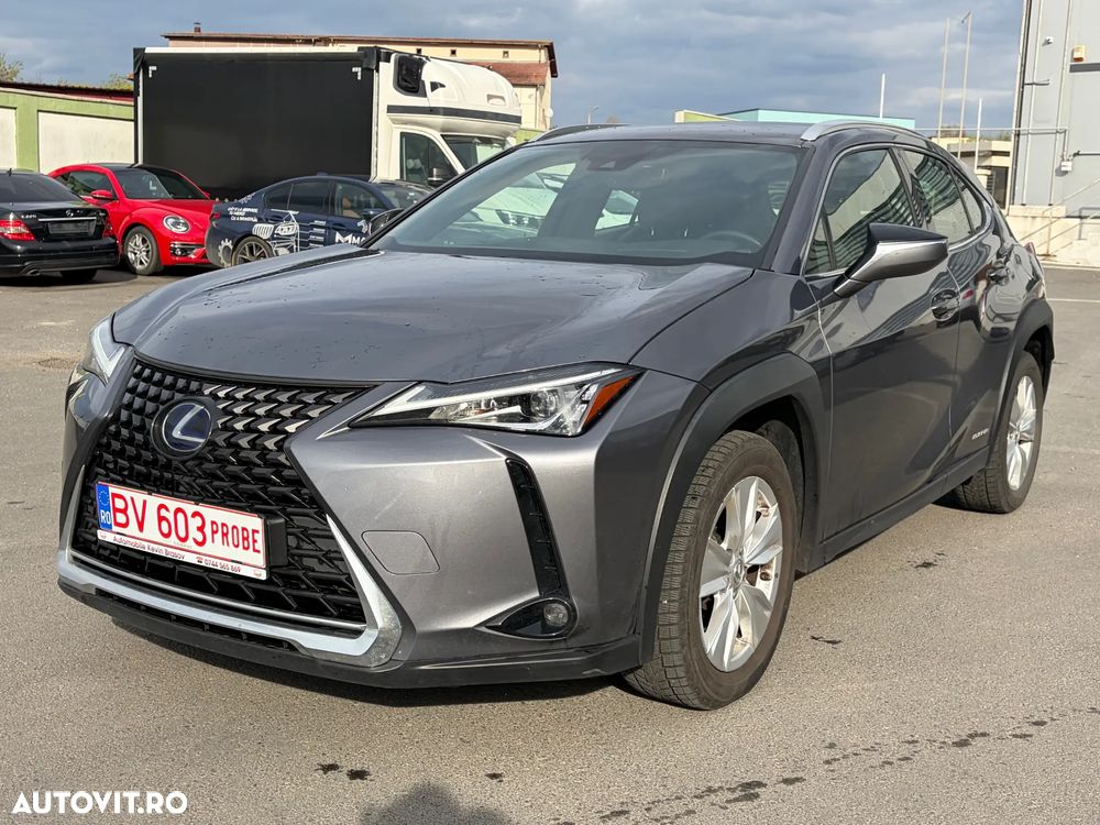 Lexus UX 250h Business Edition - 17