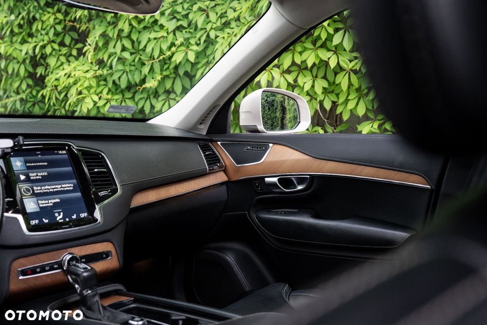 Volvo XC 90 T6 AWD Inscription 7os - 39