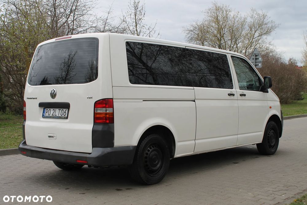 Volkswagen Transporter - 11