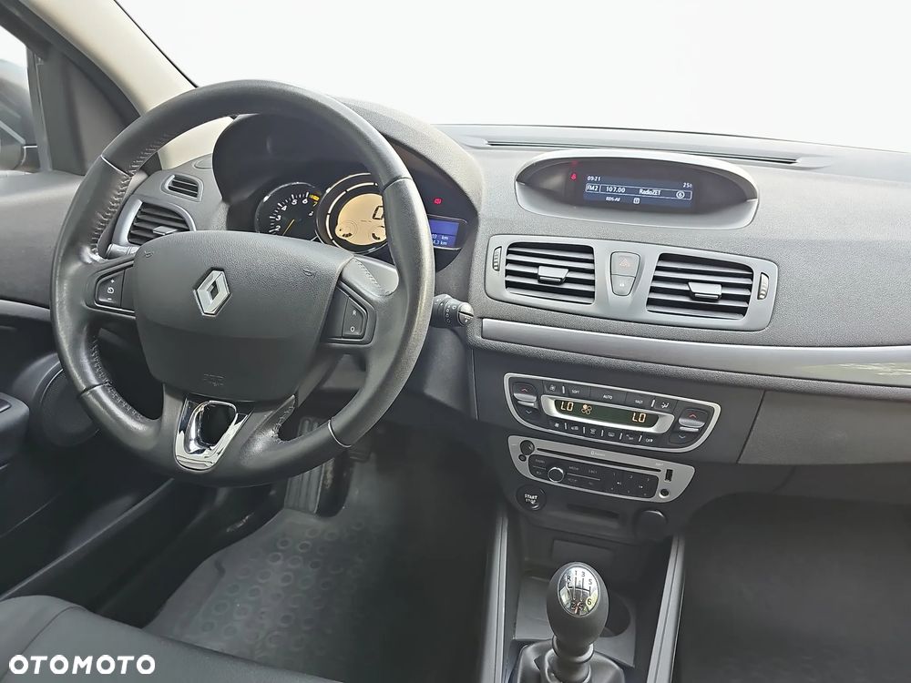 Renault Megane 1.6 16V Limited - 17