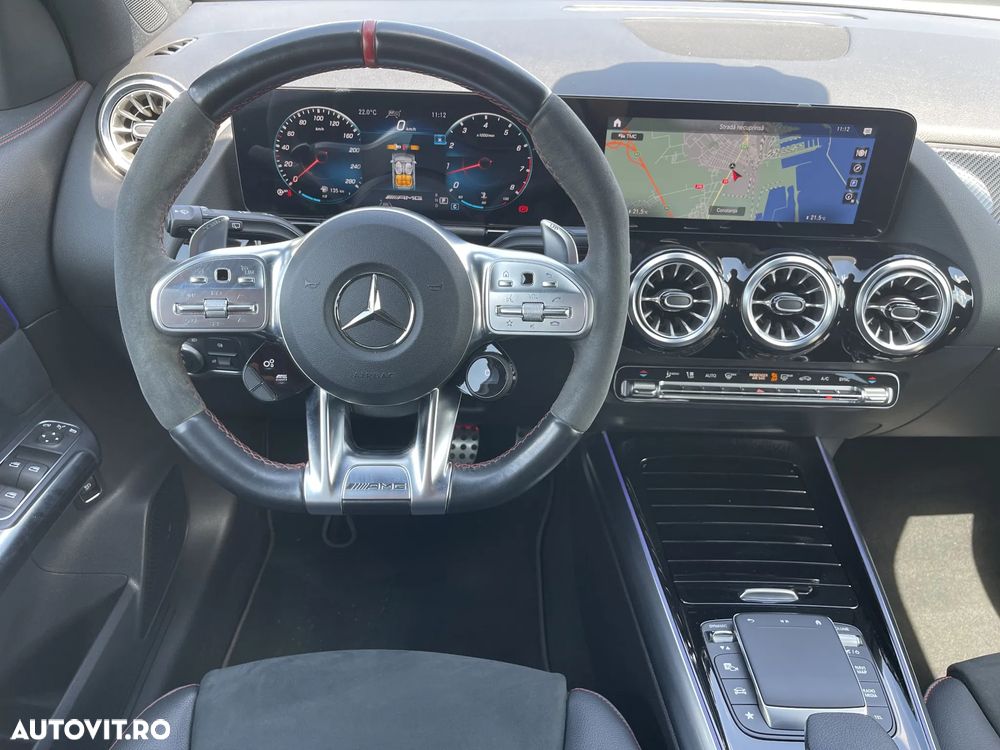 Mercedes-Benz GLA AMG 35 4MATIC AMG Speedshift DCT 8G - 24