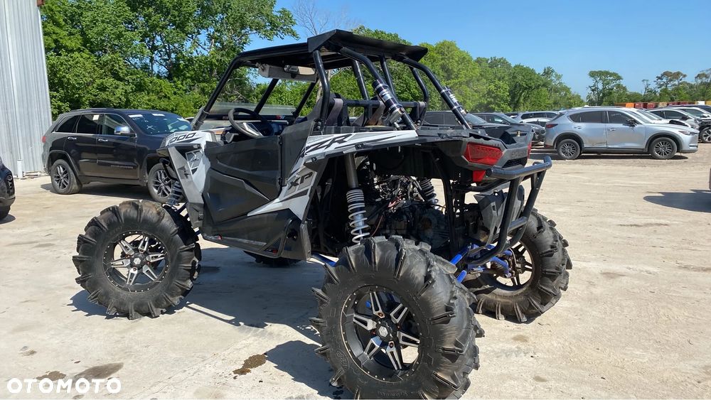 Polaris RZR