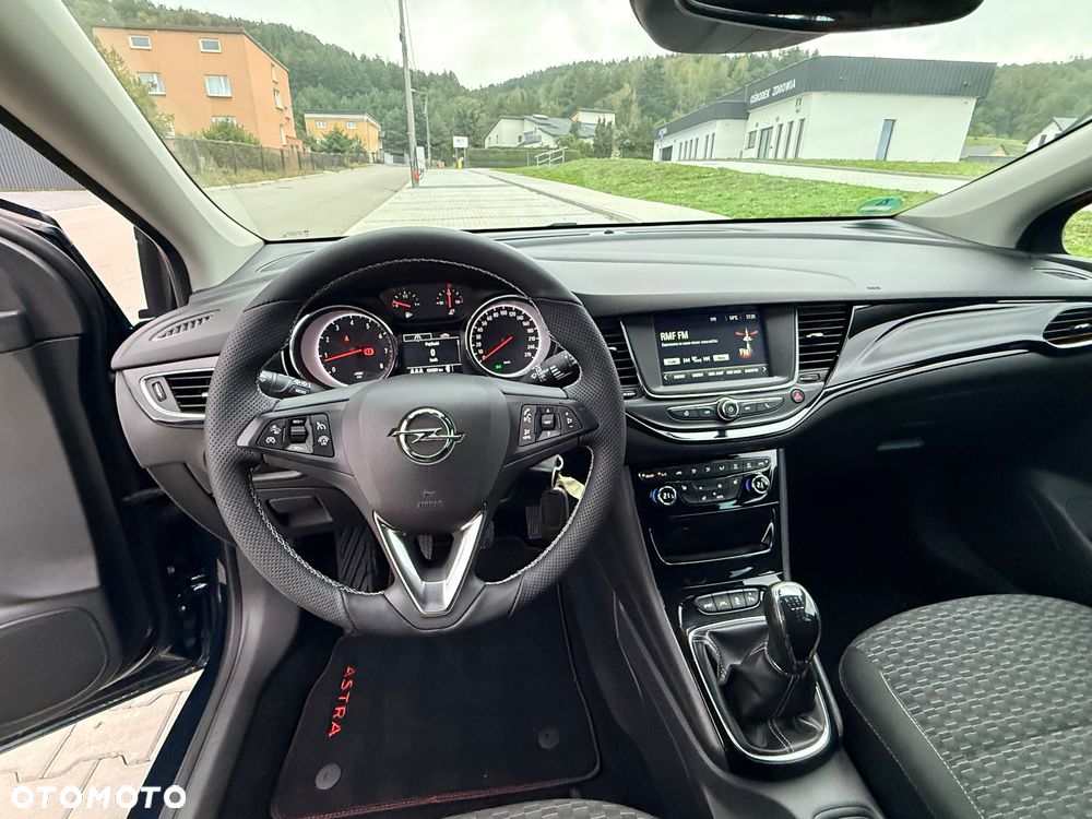Opel Astra 1.4 T Elite - 27