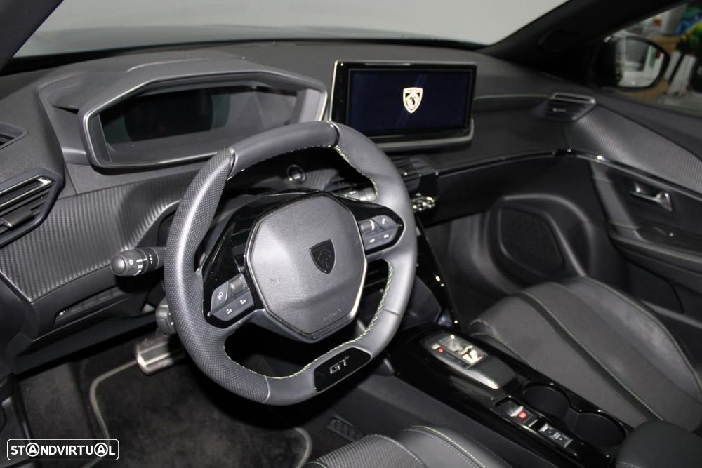 Peugeot e-2008 54 kWh GT - 9