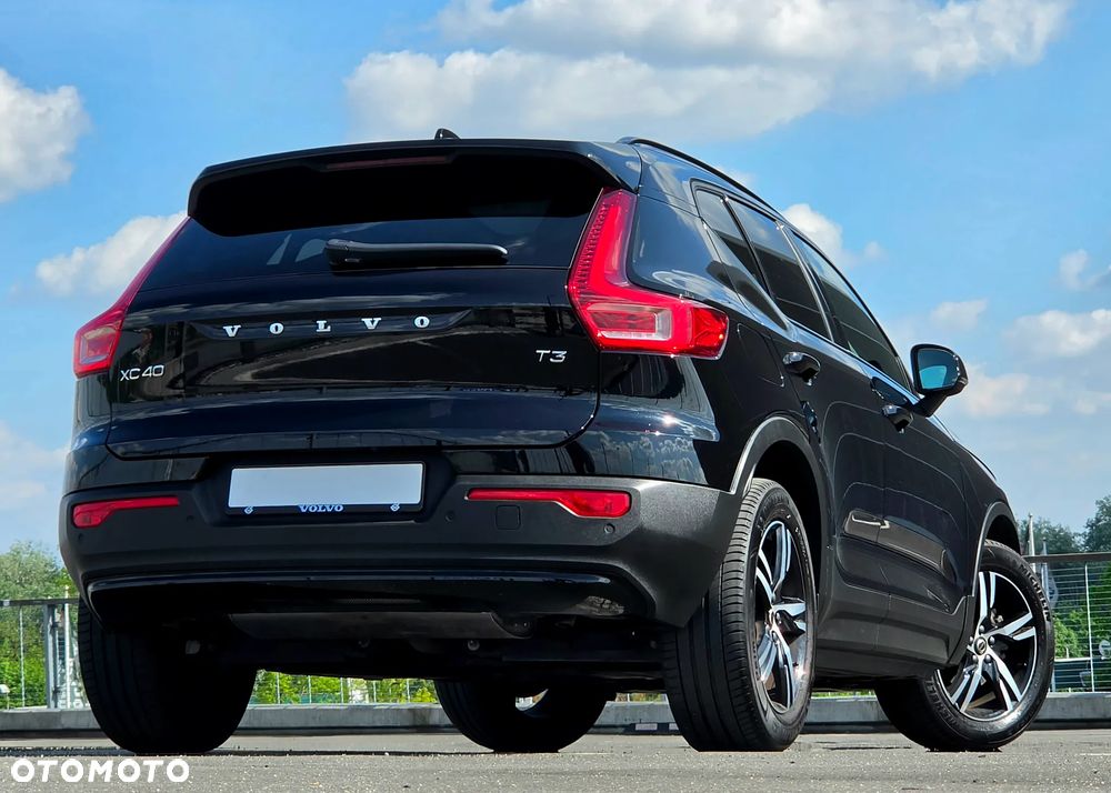 Volvo XC 40 B3 Plus Bright - 15