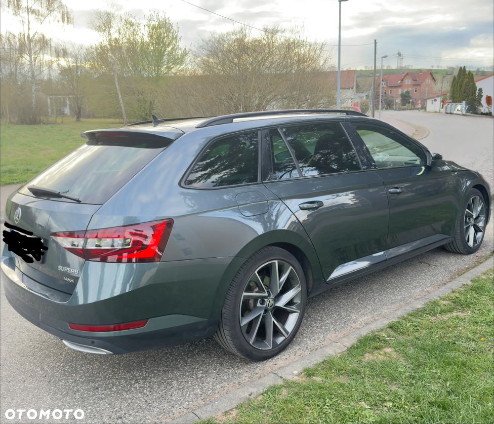 Skoda Superb 2.0 TDI 4x4 Sportline DSG - 4