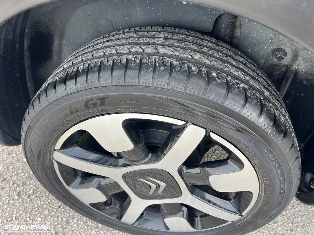 Citroën C4 Cactus 1.2 PureTech Shine - 19