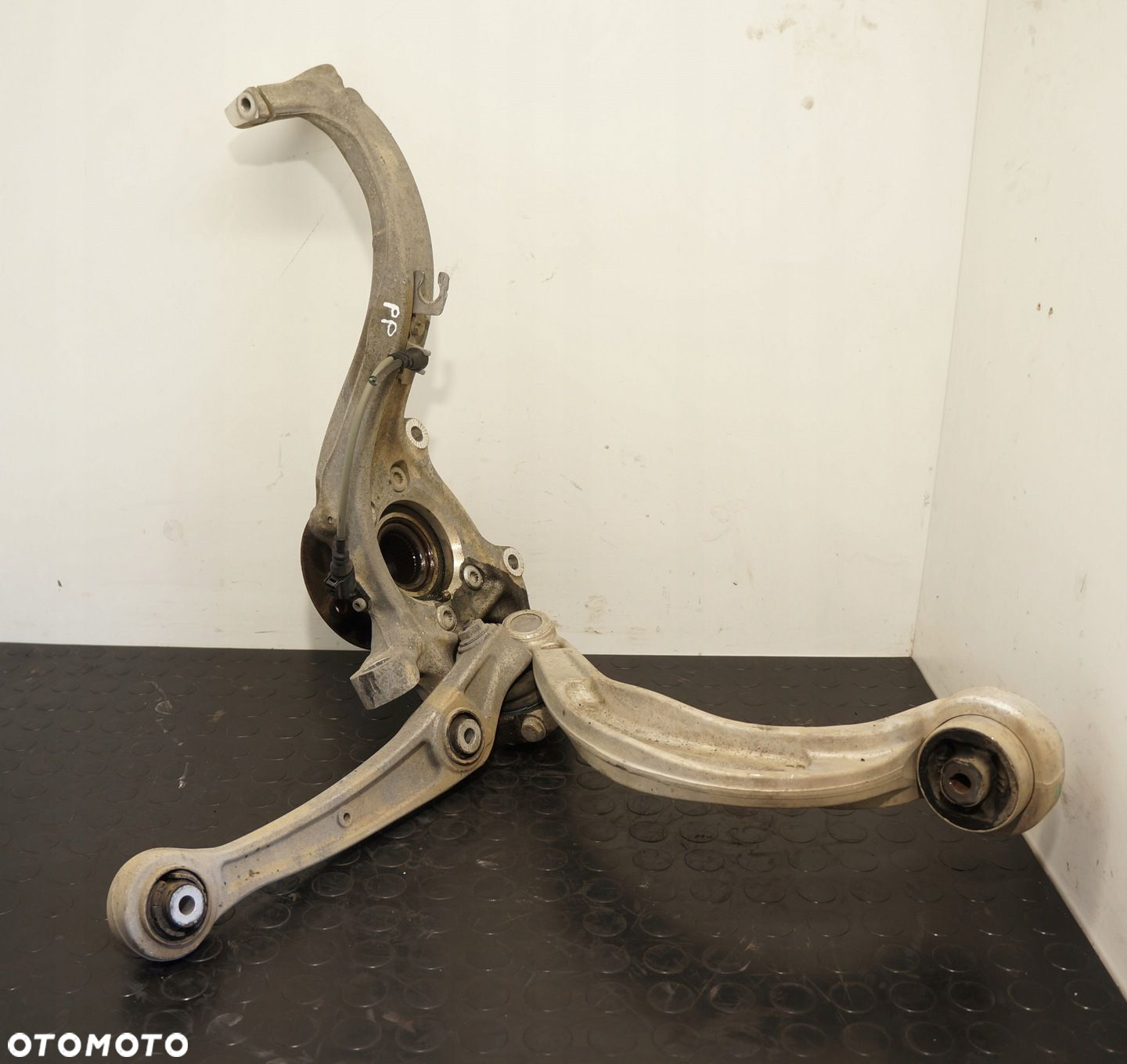 ZWROTNICA PRAWA A4 B8 B8 A6 C7 Q5 2,0 TDI 8K0407241Q - 5