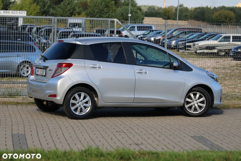 Toyota Yaris - 9