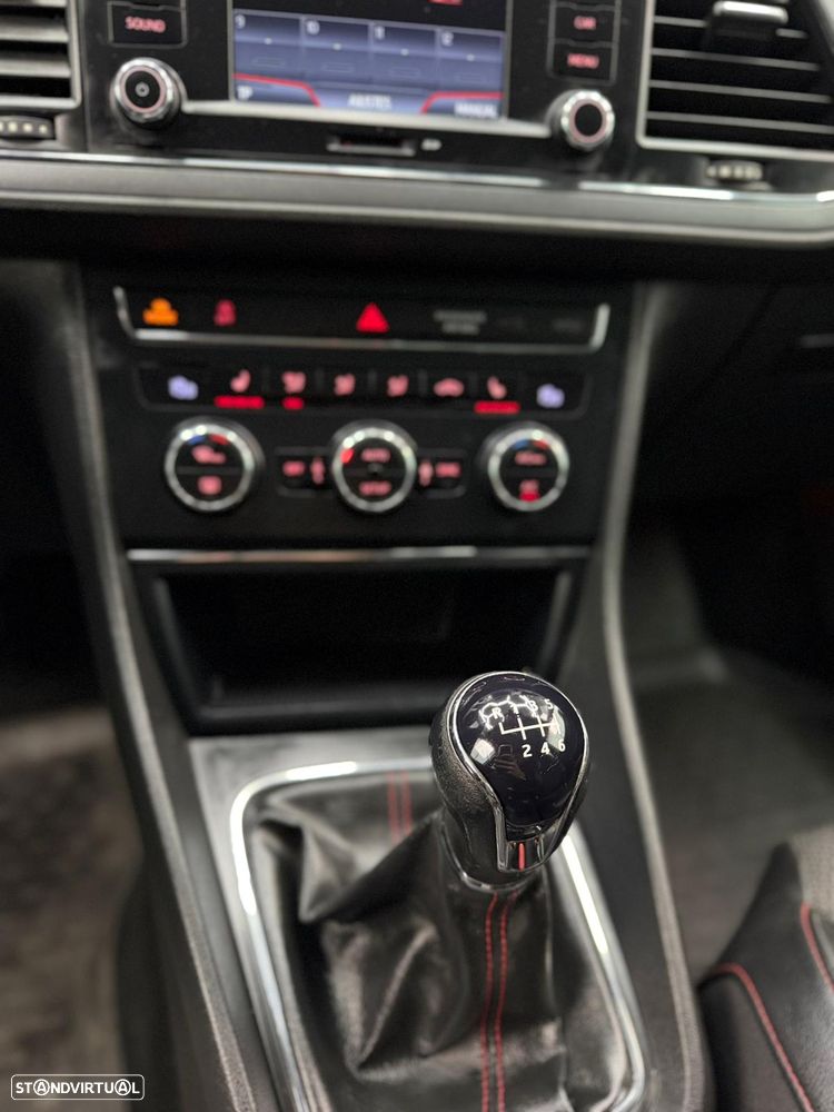 SEAT Leon ST 2.0 TDI S&S FR - 11