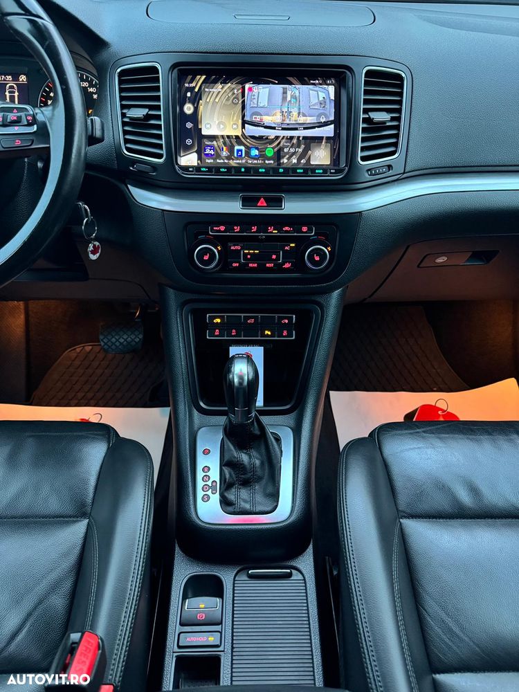 Volkswagen Sharan - 14
