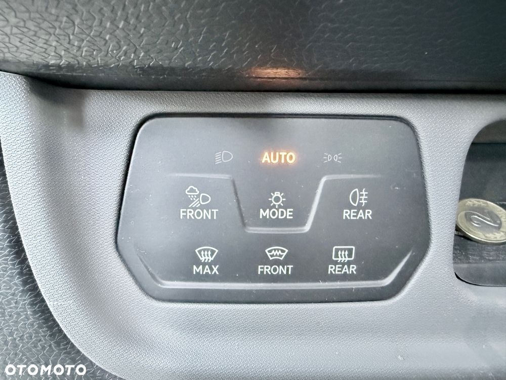 Volkswagen ID BUZZ CARGO 150kW - 14