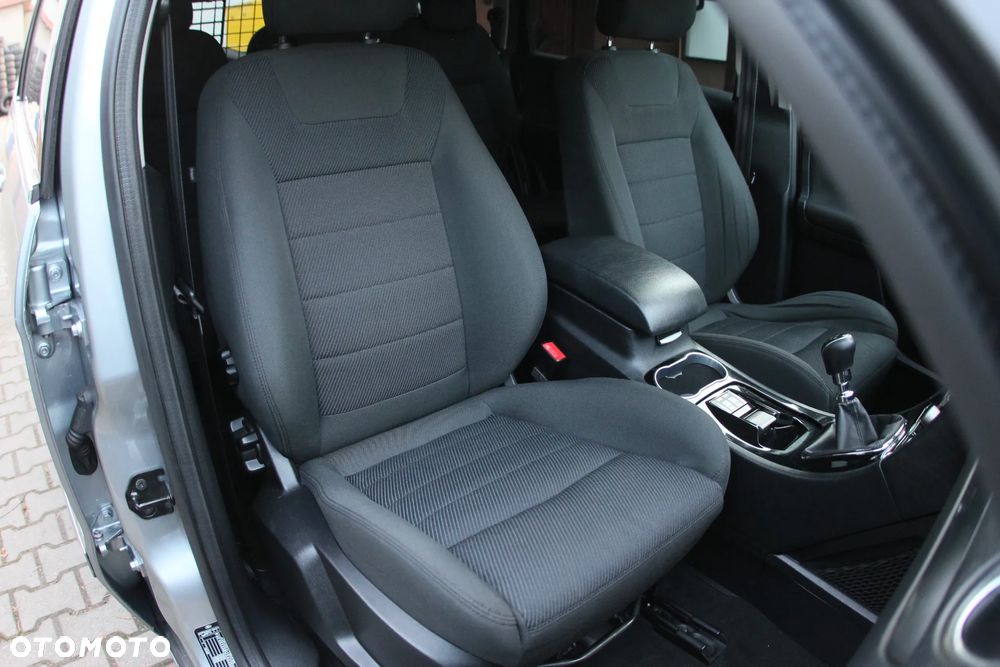 Ford S-Max 2.0 TDCi Titanium - 26