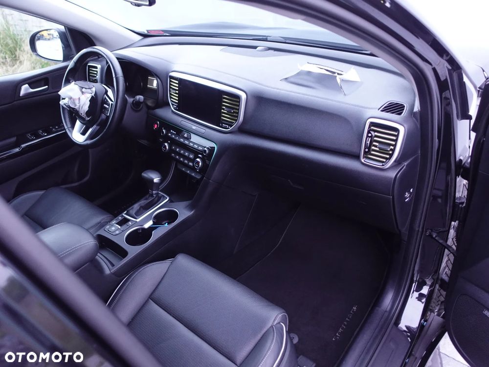 Kia Sportage 1.6 T-GDI AWD DCT Black Edition - 4