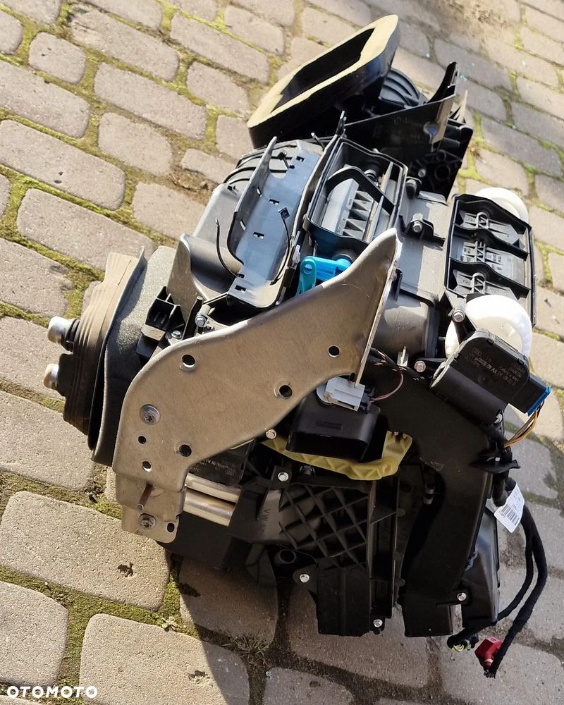 NAGRZEWNICA KOMPLETNA 8P1820003Q AUDI A3 8P LIFT 1.4 TSI - 3