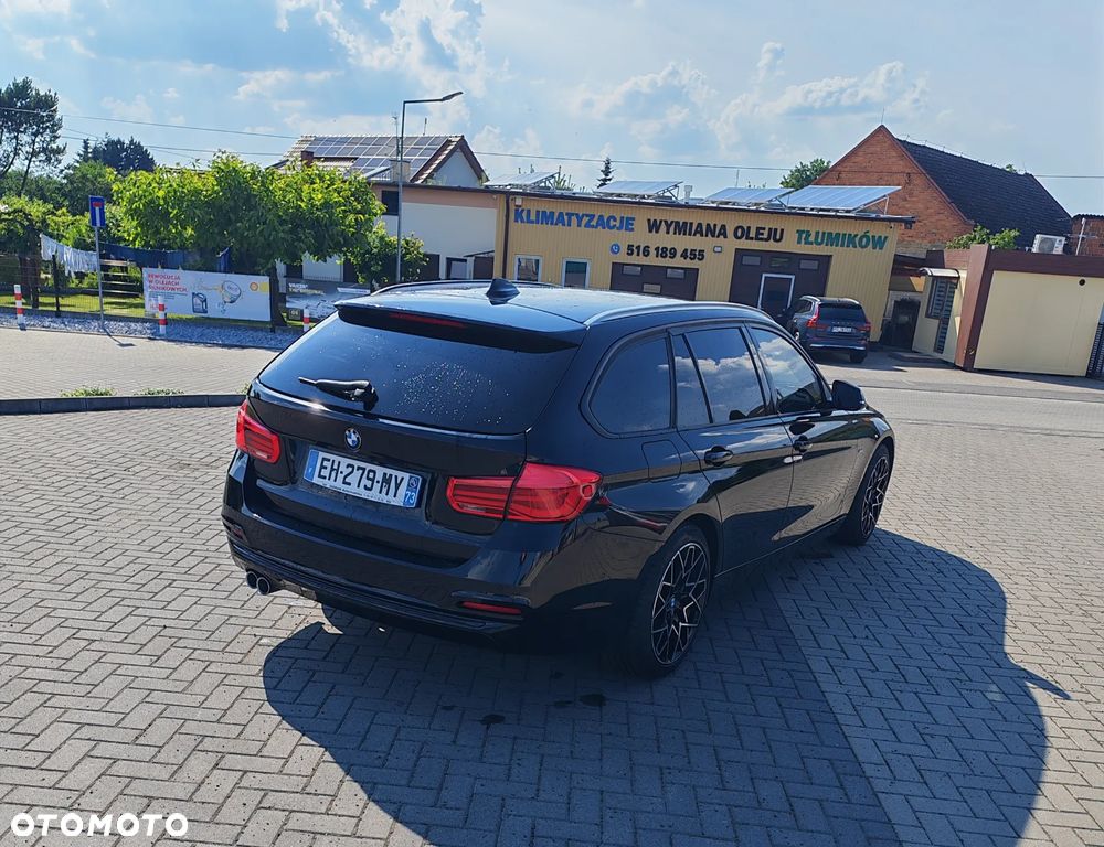 BMW Seria 3 320d Sport Line - 6