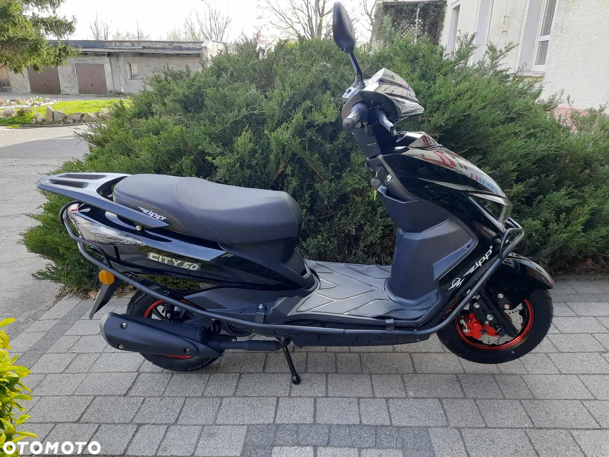 Zipp Inny - 4