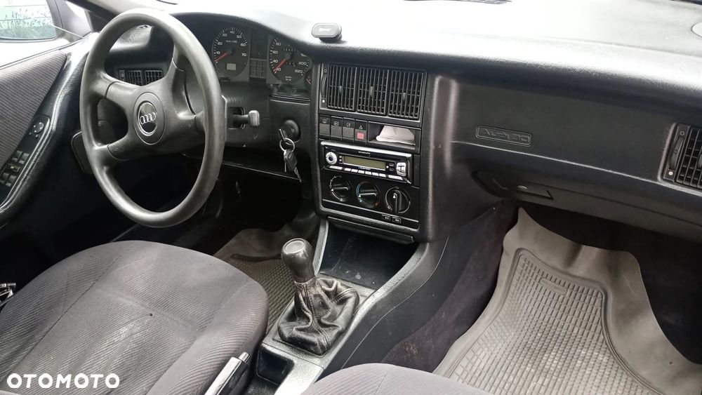 Audi 80 2.0 E - 6