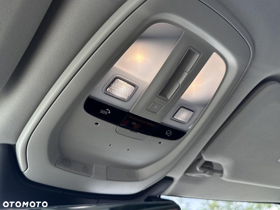 Volvo V90 - 30