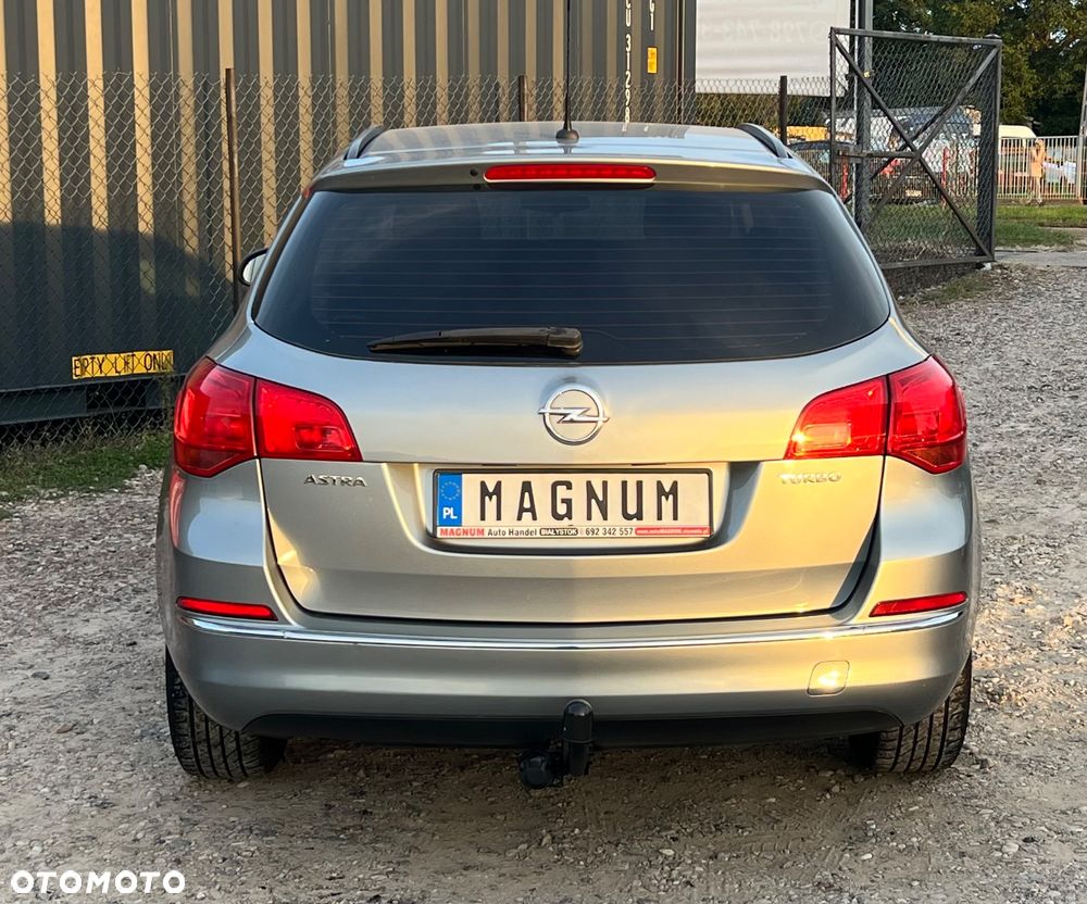Opel Astra 1.4 Turbo Sports Tourer - 32