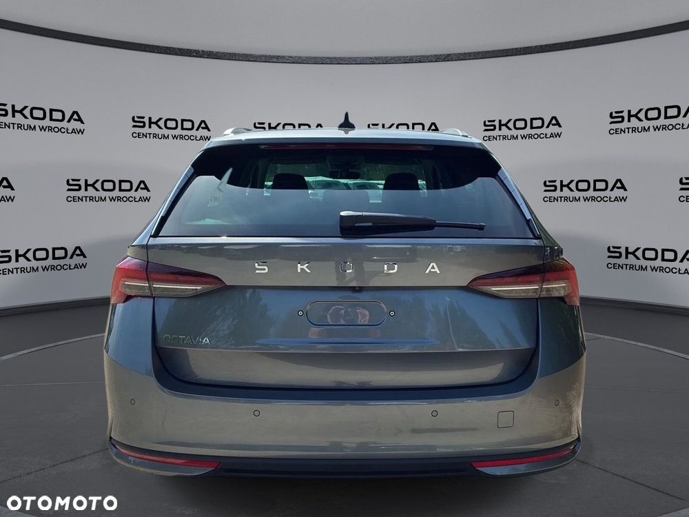 Skoda Octavia - 10