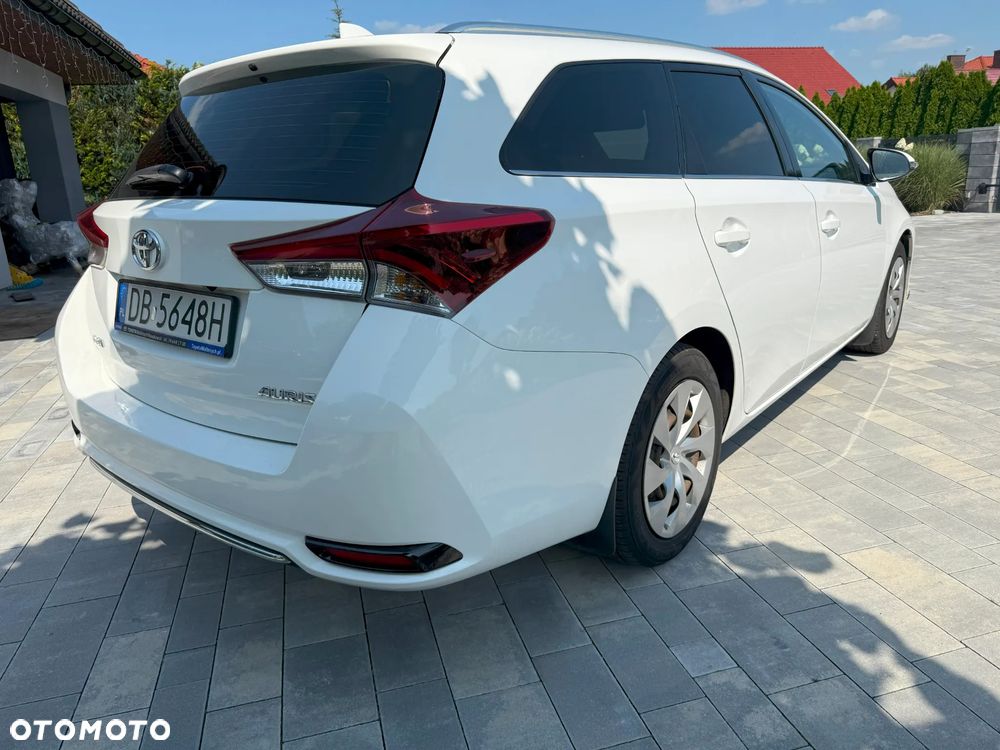 Toyota Auris 1.6 D-4D Dynamic - 5