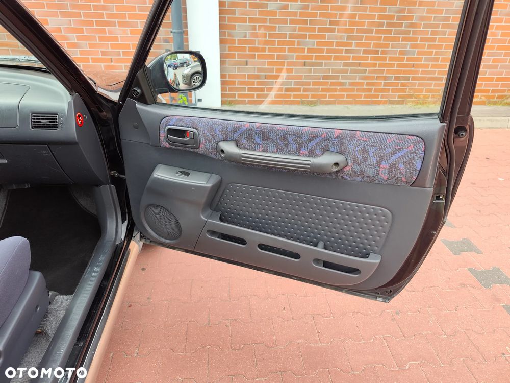 Toyota RAV4 2.0 Special - 15