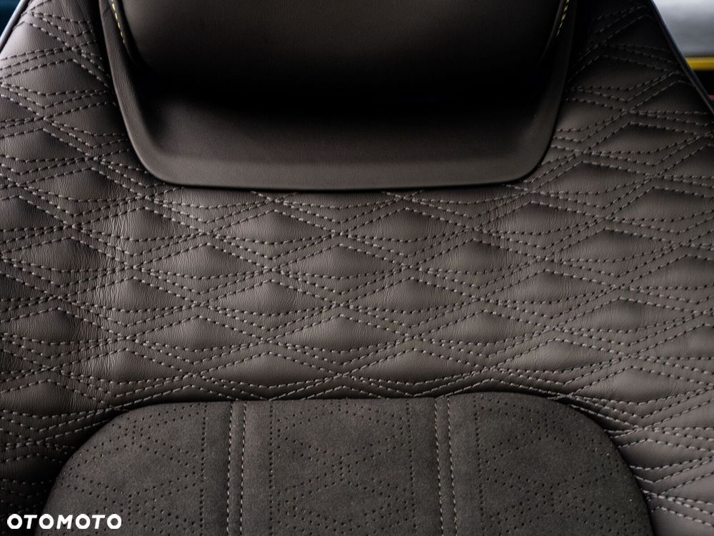 Bentley Continental GT - 12