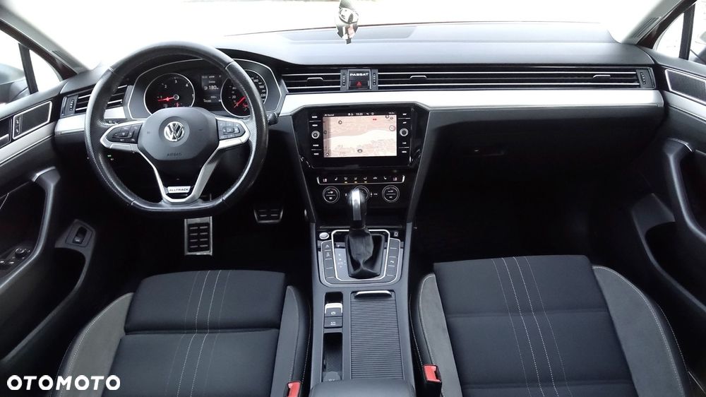 Volkswagen Passat Alltrack - 6