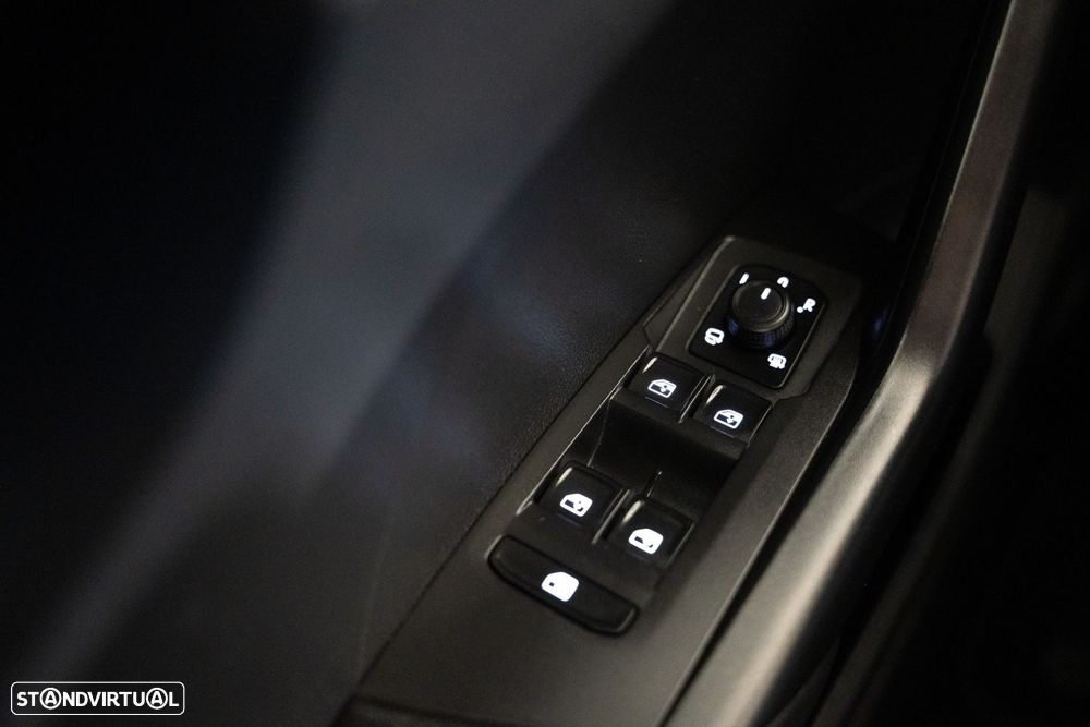 VW T-Cross 1.0 TSI Life - 16